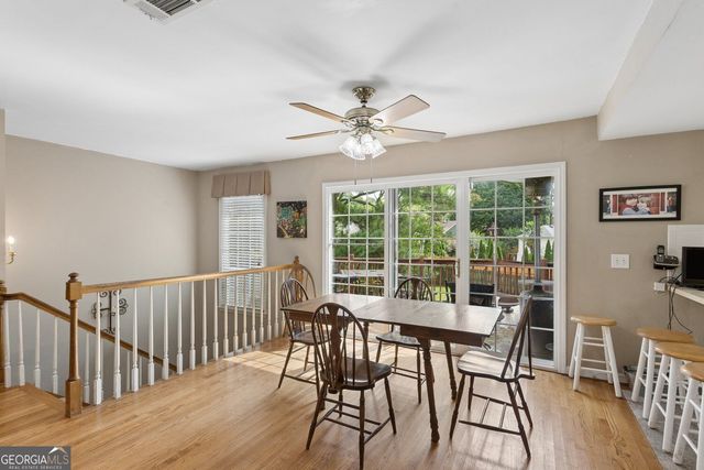 1802 Hunters Glen NE, Marietta, GA 30062