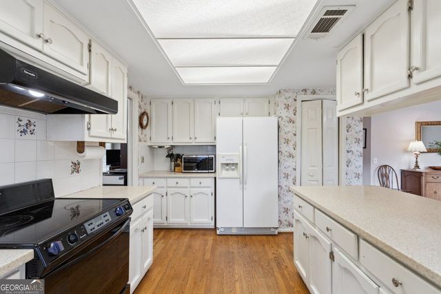 1802 Hunters Glen NE, Marietta, GA 30062