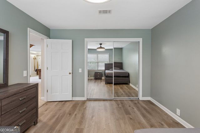 1802 Hunters Glen NE, Marietta, GA 30062