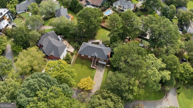 1802 Hunters Glen NE, Marietta, GA 30062