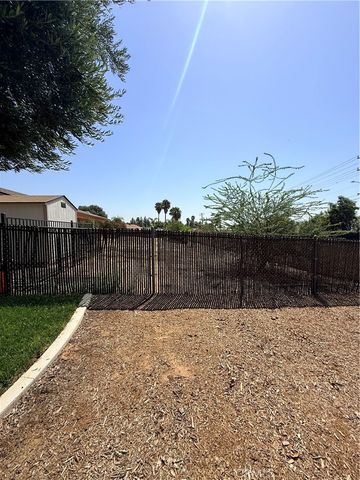 11990 Lasselle, Moreno Valley, CA 92557