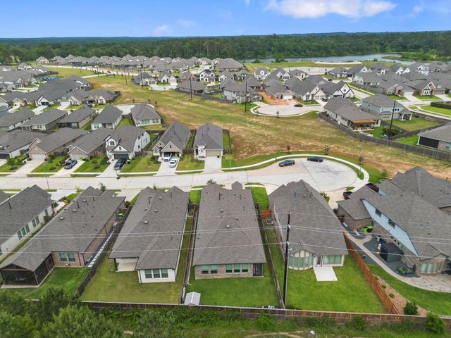 1313 Lakeside Creek Road, Magnolia, TX 77354