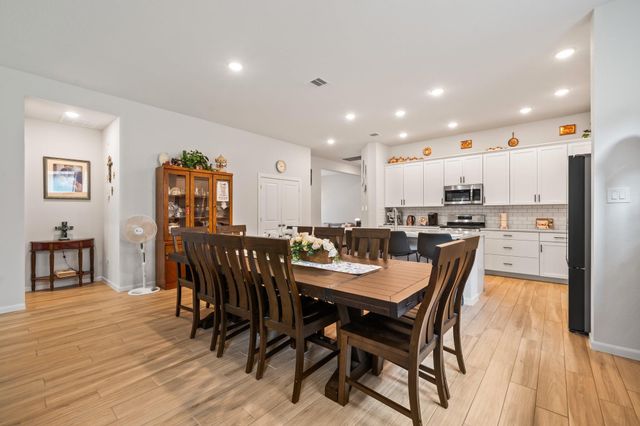 1313 Lakeside Creek Road, Magnolia, TX 77354