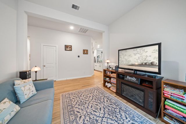 1313 Lakeside Creek Road, Magnolia, TX 77354