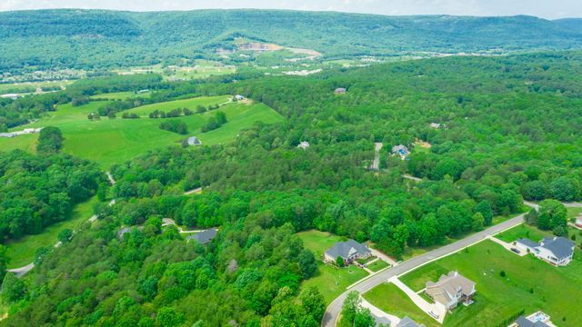 27 Skyhigh Drive, Dunlap, TN 37327
