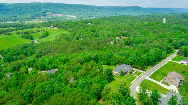 27 Skyhigh Drive, Dunlap, TN 37327