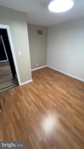 126 GEHRIG AVE, Gloucester City, NJ 08030