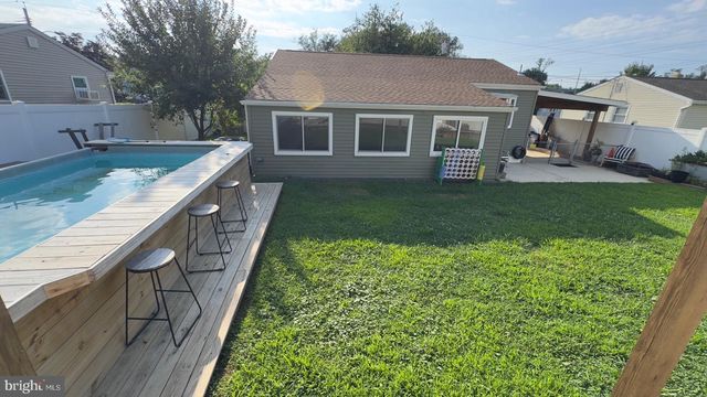 126 GEHRIG AVE, Gloucester City, NJ 08030