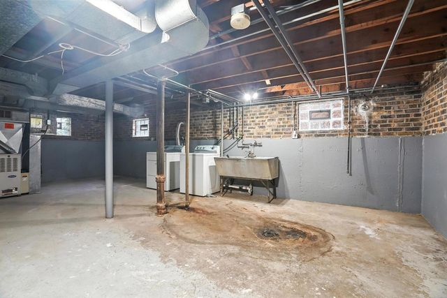 3608 Jackson Street, Bellwood, IL 60104