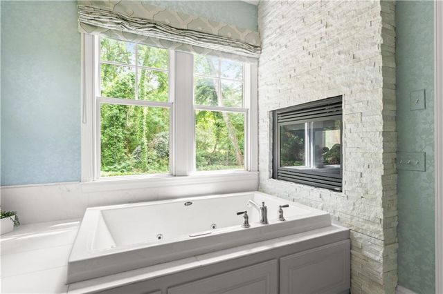 2015 Audubon Drive NE, Atlanta, GA 30329