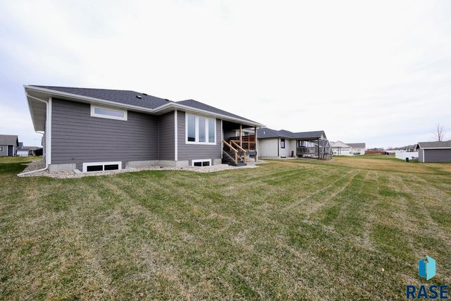 520 Quartzite Ave Avenue, Tea, SD 57064