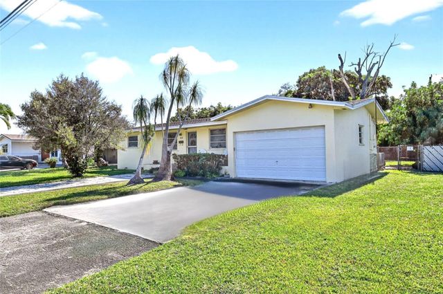 812 SW 14th Court, Fort Lauderdale, FL 33315