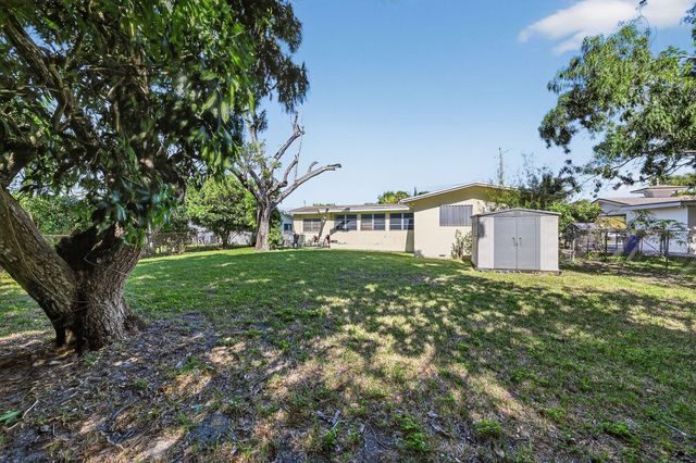 812 SW 14th Court, Fort Lauderdale, FL 33315