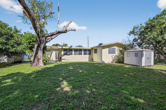 812 SW 14th Court, Fort Lauderdale, FL 33315