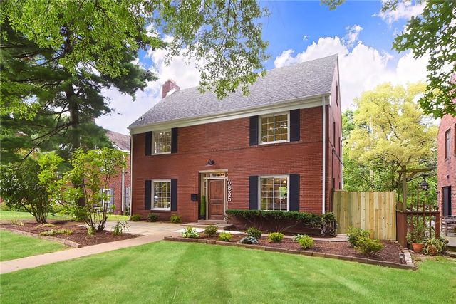 6835 Penham Place, Point Breeze, PA 15208