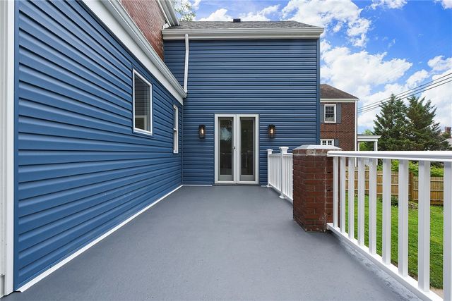 6835 Penham Place, Point Breeze, PA 15208