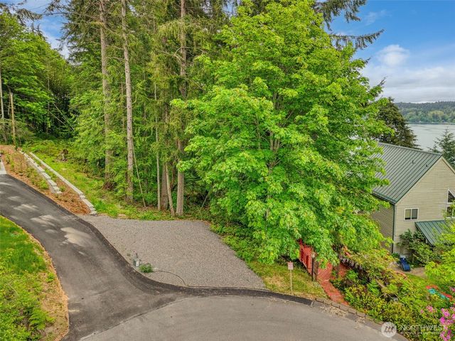1102 143rd Street NW, Gig Harbor, WA 98332