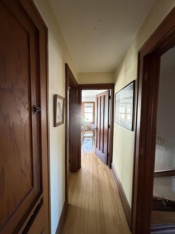 11 Allen Street, Madison, WI 53726