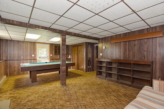 37 Cresthaven Drive, Burlington, MA 01803