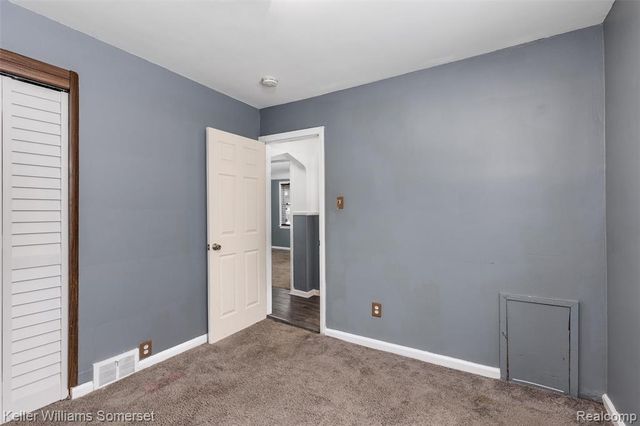 13425 Georgiana Avenue, Warren, MI 48089