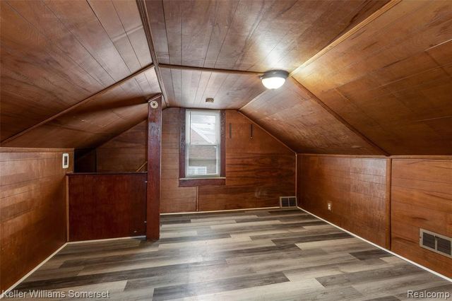 13425 Georgiana Avenue, Warren, MI 48089