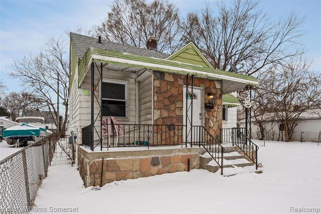 13425 Georgiana Avenue, Warren, MI 48089