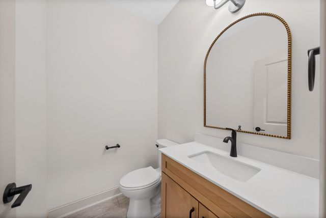 1483 Dewberry Rd, Clarksville, TN 37042