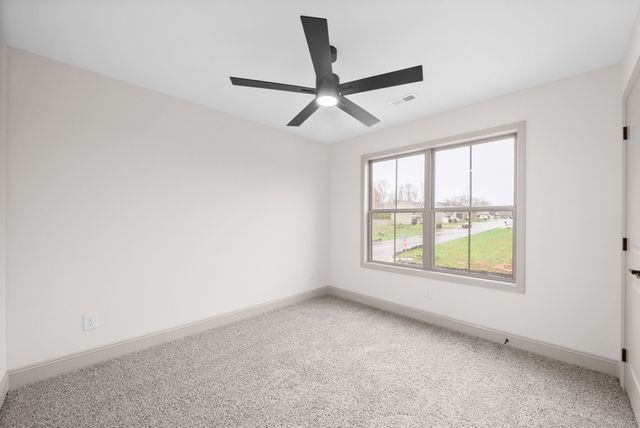 1483 Dewberry Rd, Clarksville, TN 37042