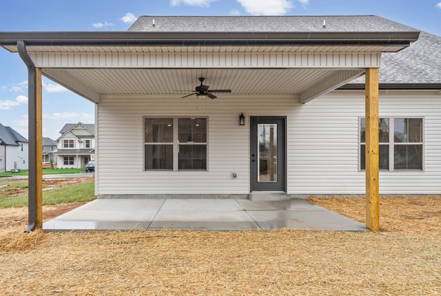 1483 Dewberry Rd, Clarksville, TN 37042