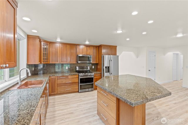 19916 119th Avenue Ct E, Graham, WA 98338