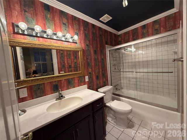 2501 Roswell Avenue 102, Charlotte, NC 28209