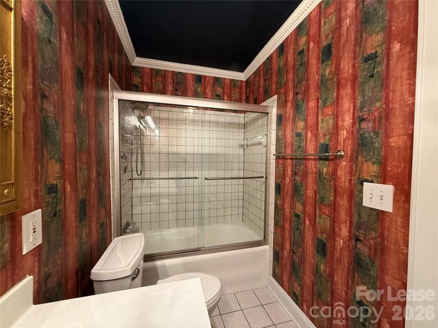 2501 Roswell Avenue 102, Charlotte, NC 28209