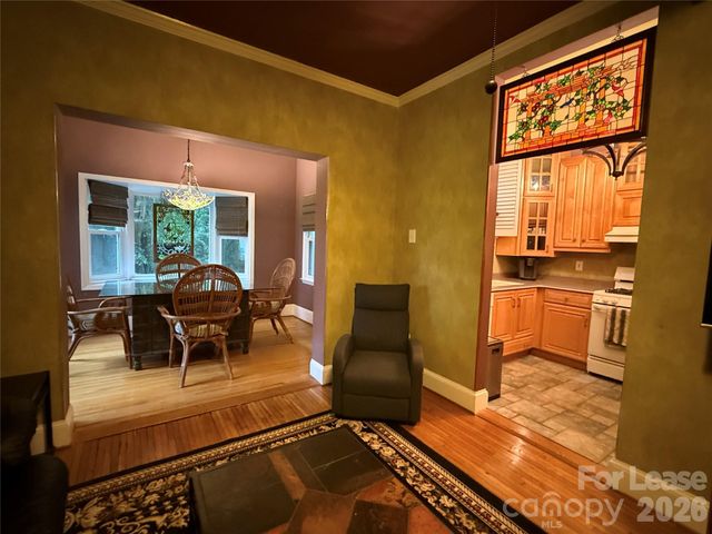 2501 Roswell Avenue 102, Charlotte, NC 28209