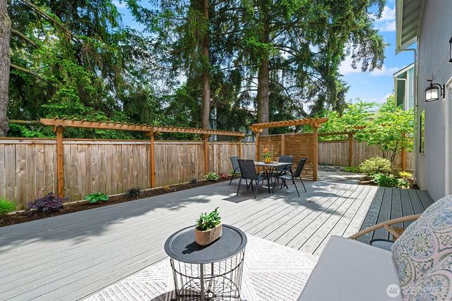 1706 NE 27th Place, Renton, WA 98056