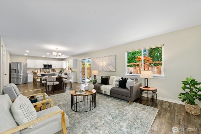 1706 NE 27th Place, Renton, WA 98056