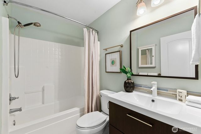 1706 NE 27th Place, Renton, WA 98056