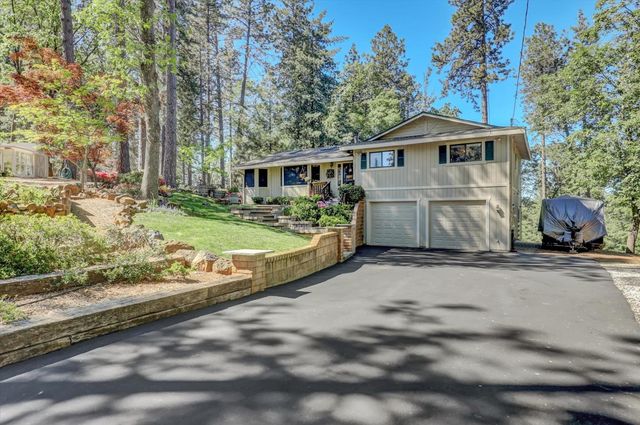 17682 Alexandra Way, Grass Valley, CA 95949