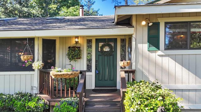 17682 Alexandra Way, Grass Valley, CA 95949