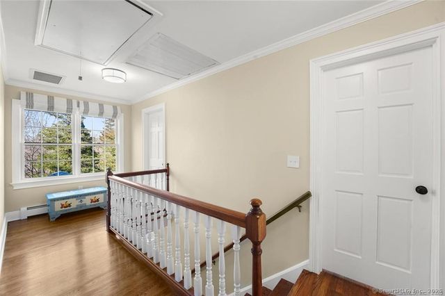 5 Holly Place, Wilton, CT 06897