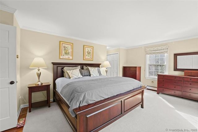 5 Holly Place, Wilton, CT 06897