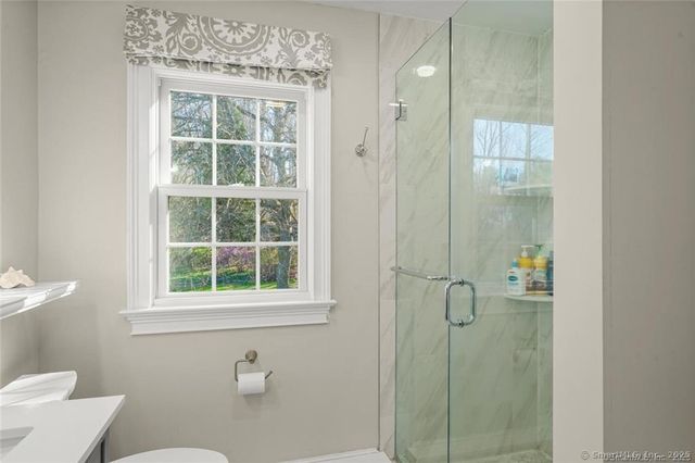 5 Holly Place, Wilton, CT 06897