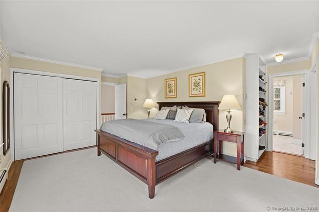 5 Holly Place, Wilton, CT 06897