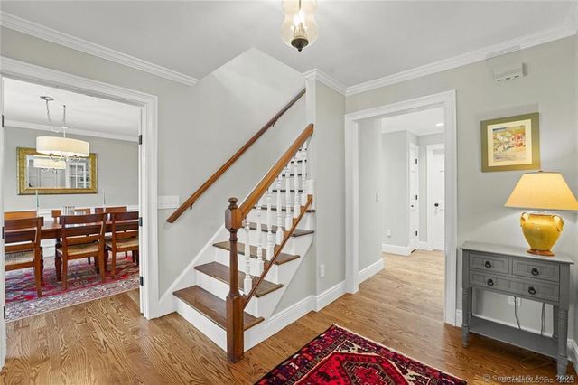 5 Holly Place, Wilton, CT 06897