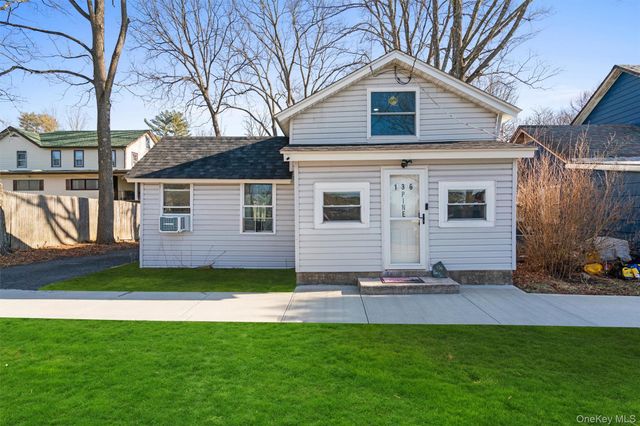 136 Pine Street, Wurtsboro, NY 12790