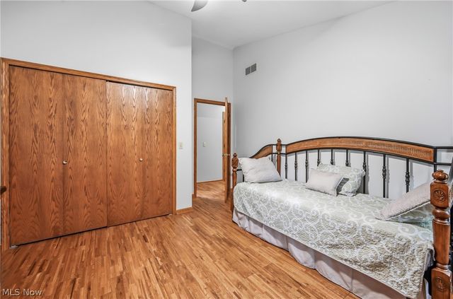9945 Ginger Hill Road, New Middletown, OH 44442