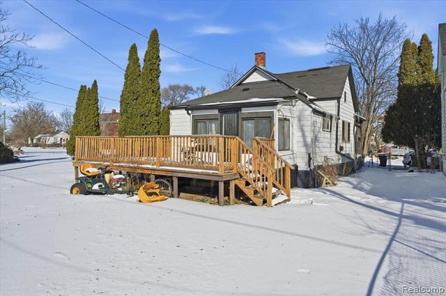 2745 Vermont St, Detroit, MI 48216