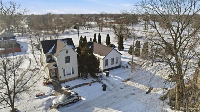 2745 Vermont St, Detroit, MI 48216