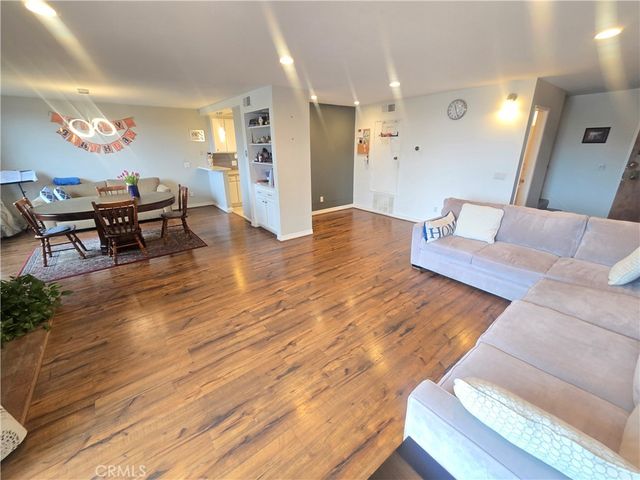 8828 Pershing 121, Playa Del Rey, CA 90293