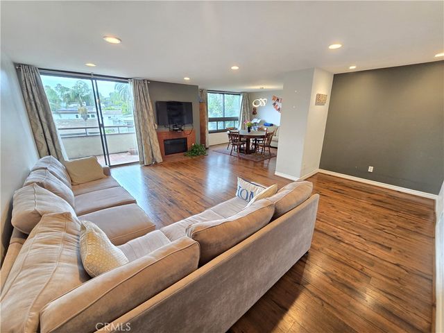 8828 Pershing 121, Playa Del Rey, CA 90293