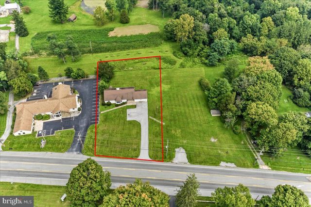 1679 HORSESHOE PIKE, Glenmoore, PA 19343
